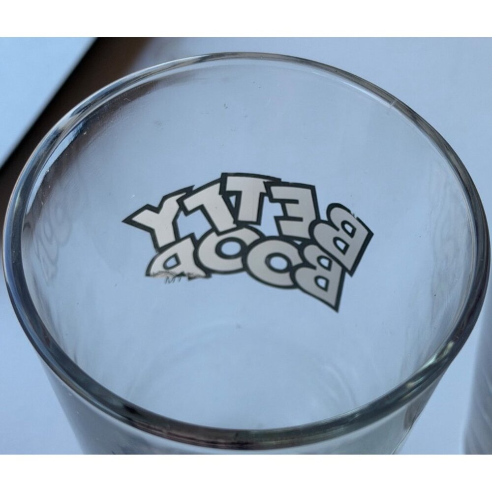 Set of 4 Betty Boop Classic Collectible 16 oz. Drinking Glasses 6" Tall (READ) - Picture 11 of 16
